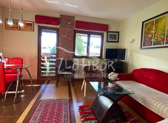 Prodaja Apartman sa privatnim parkingom Zlatibor